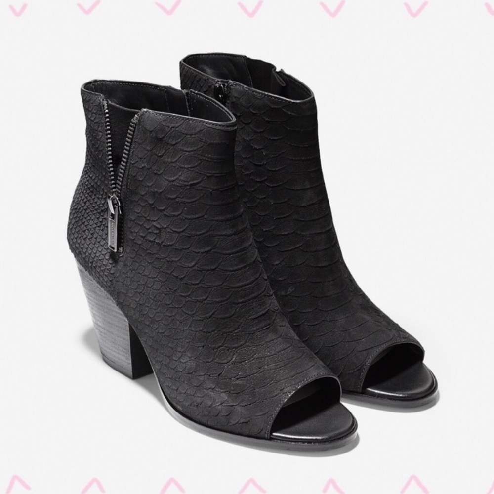 Cole Haan 'Lundy' leather heels in black size 7.5